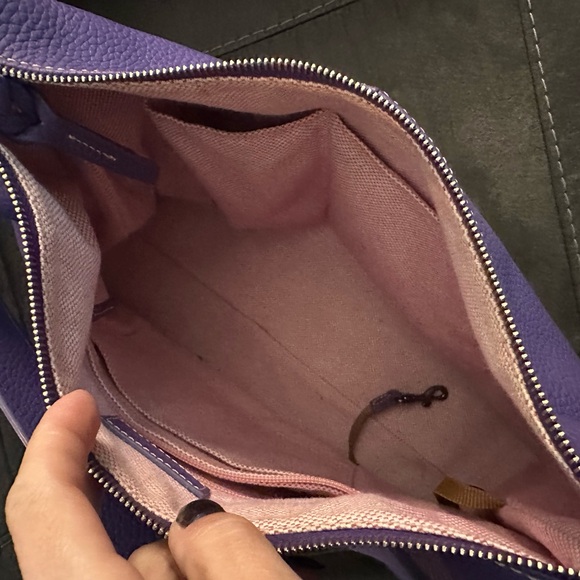 Dooney & Bourke Purple Shoulder Bag with Pebbled Texture - Picture 4 of 7
